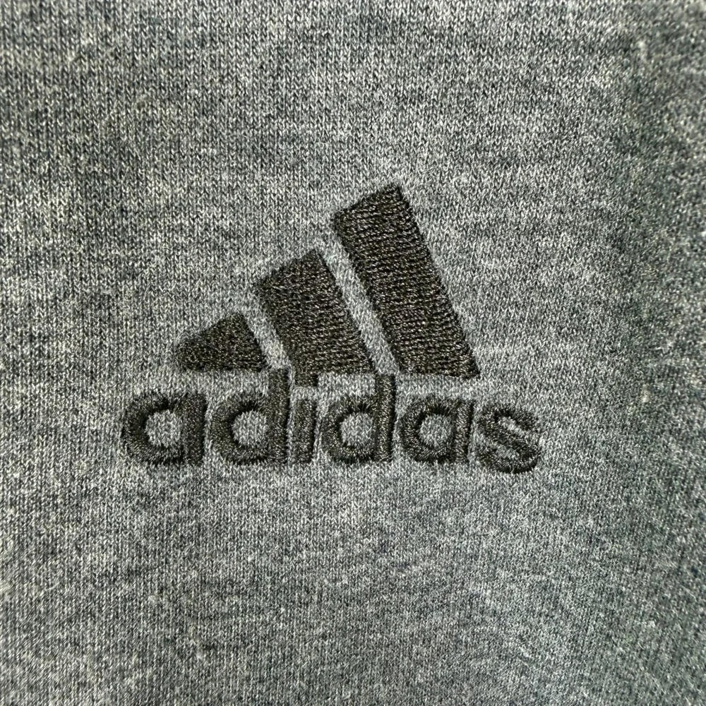 Adidas Essentials 3-Stripes‎ Crewneck Sweatshirt Mens Large Grey Fleece Pullover